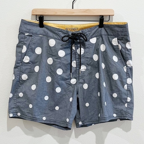 VAST Polka Dots Drawstring Swim Trunks Size 36 - Picture 1 of 11